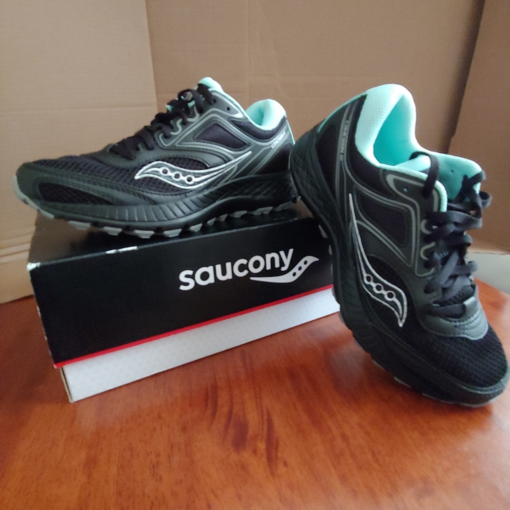 Women's Sneakers